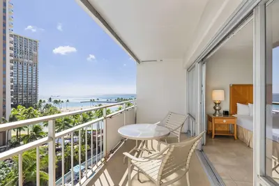 Image de Ocean View Retreat | Ilikai Hotel Waikiki 0742 – Heated Pool & Spa