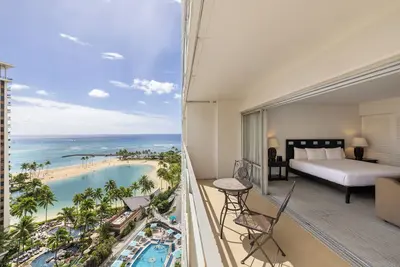 Image de Sweeping Ocean Views | Ilikai Hotel Waikiki 1534 – Heated Pool & Spa