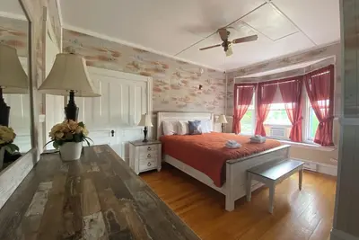 Image de 4 Bedroom Cottage at the 500 acre Poland Spring Resort with lots of onsite activities!