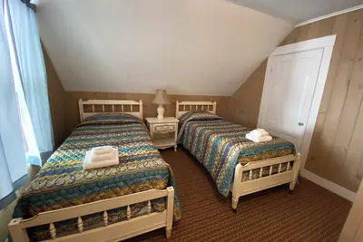 Image de 3 Bedroom Cottage at the 500 acre Poland Spring Resort with lots of onsite activities!