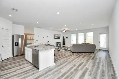 Image de Lovely 4-bedroom house in Htx Near Med Center\/ Downtown