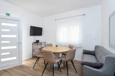 Image de 2-Bedroom Apartment very close to the sea.