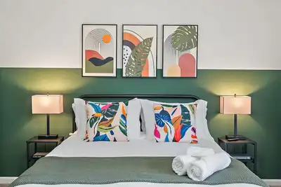 Image de ~ New ~ Cozy / Murfreesboro / Arcade Room / Getaway - Sleeps 8+