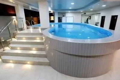 Beautiful Studio with pool