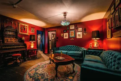 Image de The Weary Traveler