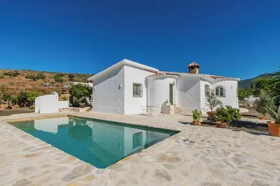 Image de Villa Cayetana  - Spacious 4-Bedroom Villa with Private Pool, Terrace & Bbq