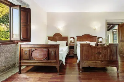 Image de Chambre 'Quarto 2 - Quinta Da Ataíde' avec vue sur les montagnes, piscine partagée et Wi-Fi