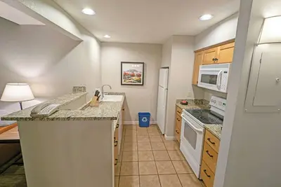 Image de 2 Units in one at Seventh Mountain Resort!