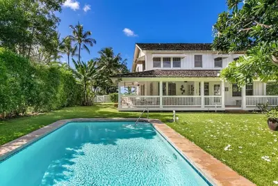 Image de Davidson Point Luxury Oceanfront Estate with Heated Saltwater Pool, Sunset Views and Ac
