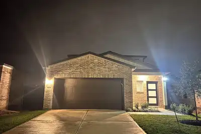 Image de The Gathering Lovely Spacious 5-bedroom House