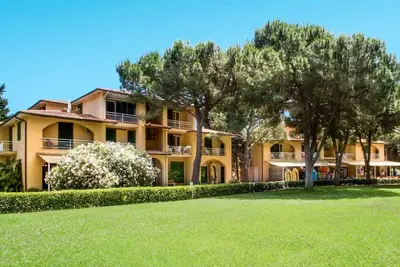 Image de Golfo della Lacona by Interhome