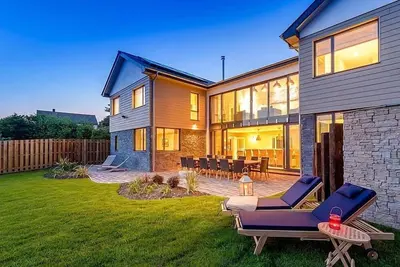 Image de Seamist - sleeps 16 guests in 8 bedrooms