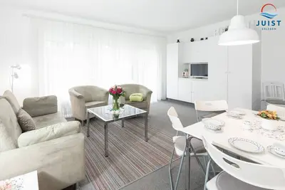 Image de Friendly, bright apartment, ideal for couples, with south-facing terrace in the East Village