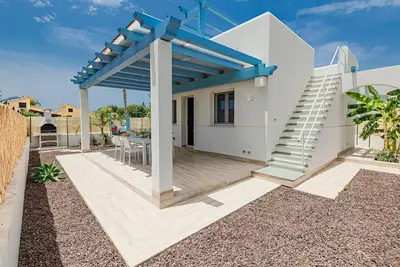 Image de Villa of the Palms (200mt from the sea)