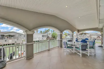 Image de Amazing Waterfront Views! Right on the Canal - Villa 143