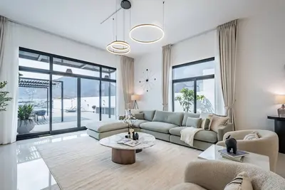 Image de Large 4br with Assistant Room in Al Dana Island, Fujairah