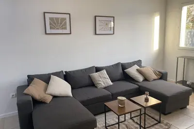 Image de Maison spacieuse et conviviale avec 4 chambres, à 10 mn du centre ville d'Albi,