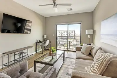 Image de Landing | Stunning 2bd, Clubhouse, Gym