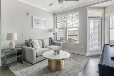 Image de Landing at Ariza Research - 2 Bedrooms in Provi. . .