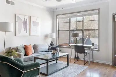 Image de Landing | Modern 2bd, Pool, Gym