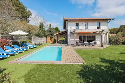 Image de Hossegor! Villa 5 * et piscine chauffée, lac et centre ville à pied!