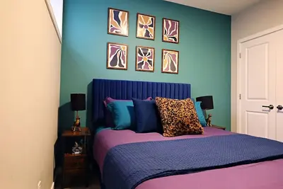 Image de Edgemont Escape Suite|Long Stays|Wem|Disney+