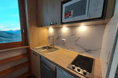 Image de Appartement ski-in/out, proche Esf et commerces, animaux acceptés