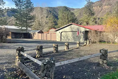 Image de River Time House - Enjoy the Clearwater River in this lovely 3 bedroom home.