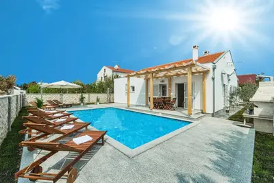 Image de Superbe maison de 4 chambres à Privlaka