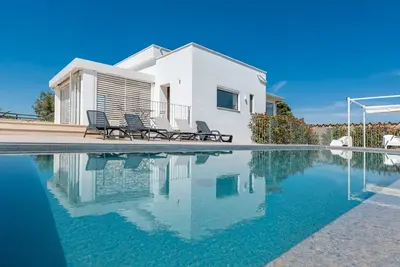 Image de Villa 'Gioia Infinita' avec piscine privée, Wi-Fi et climatisation
