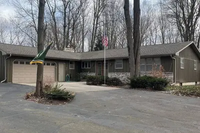 Image de Spacious 4 Bedroom. Available for the week of the Nfl Draft 2025