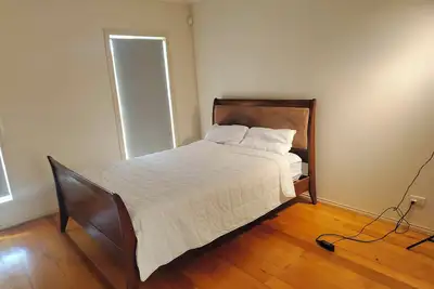 Image de Comfortable 5 Bedroom House Point Cook