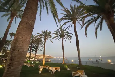 Image de Very well equipped apartment with terrace in a great complex right by the sea