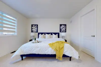 Image de Modern & Cozy Retreat 4br Detached Home ~ Georgina