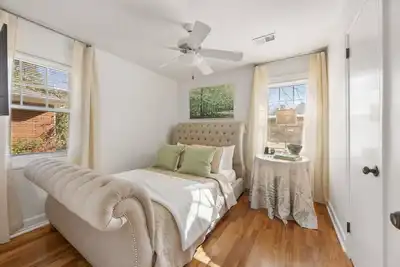 Image de New Decatur Townhome with Stylish design, Quiet Neighborhood, & Minutes to Downtown by iTrip Atlanta