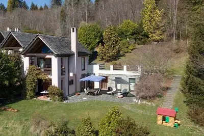 Image de Magnifique maison de vacances privée pour 6 personnes avec Wifi, terrasse et parking