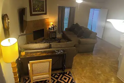 Image de Priceless w/Charm/Comfort Pvt-10 on Richter: Peaceful 3-bdrm amenities, Pkg, , WiF