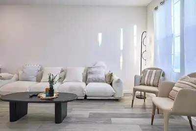 Image de 3-bedroom house