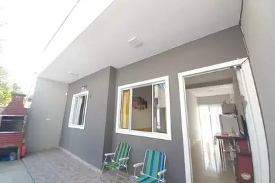 Image de Excellent House in Matinhos 600m from the Sea