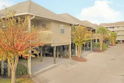 Image de Guest Cottage 77-G: 2  Br, 2. 5  Ba Cottage in Myrtle Beach, Sleeps 7