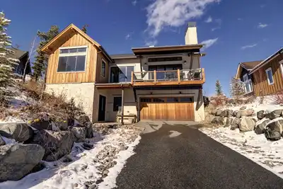 Image de Escape to this beautiful home in Frisco on Lupine Lane!