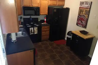 Image de Plaza Midwood 2br/1. 5ba Condo - Pet-Friendly • Near Uptown!