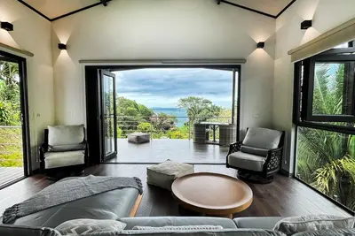 Image de Villa vue mer, pour une escapade en famille ou entre amis; avec piscine,