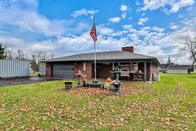 Image de Charming 3-bedroom 5 Bed house with WiFi & extras in delightful Geneva