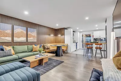 Image de Group Getaway • HotTub • Arcade • Fire Pit • Near Denver/Boulder