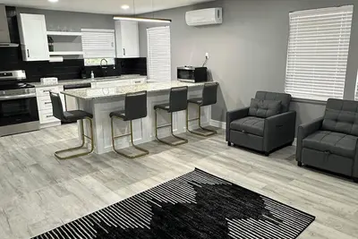 Image de Cozy 1-bedroom apartment with Ac, WiFi in charming Seabrook minutes for Kemah,