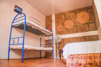 Image de Beach house with pool 5 minutes walk from the beach and mountain view