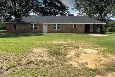 Image de Charming 4Bd/3Ba w/Ac, WiFi, views in Prattville, 10 mi from Ray Trent Golf Crse