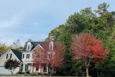 Image de Charming 3-bedroom house in serene Cary,