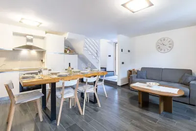 Image de Merveilleuse maison de vacances privée avec Wifi, Tv, patio, animaux admis et parking
